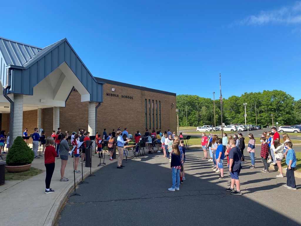 Live Feed East Hampton Middle School